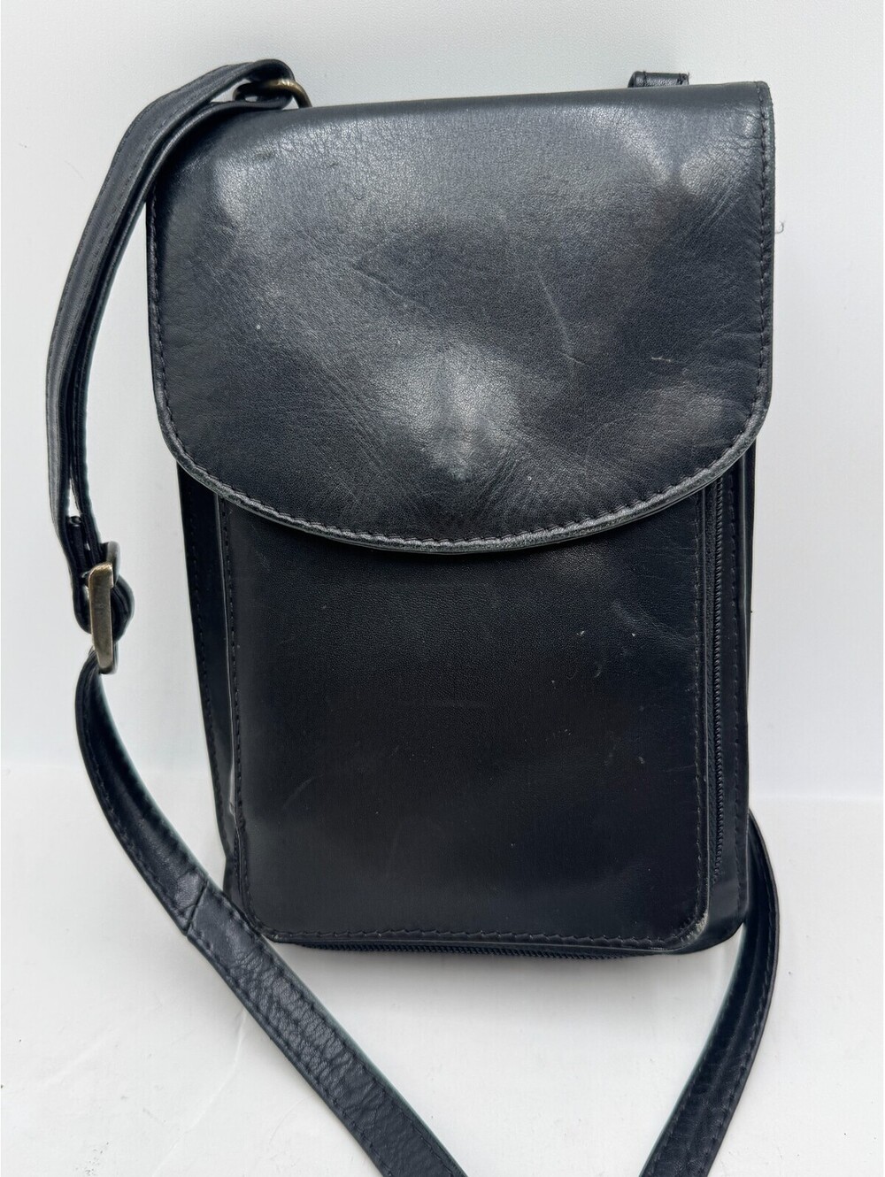 Joan Weisz Women's Handbag Core Black Leather Credit Card Slots Crossbody Bag
